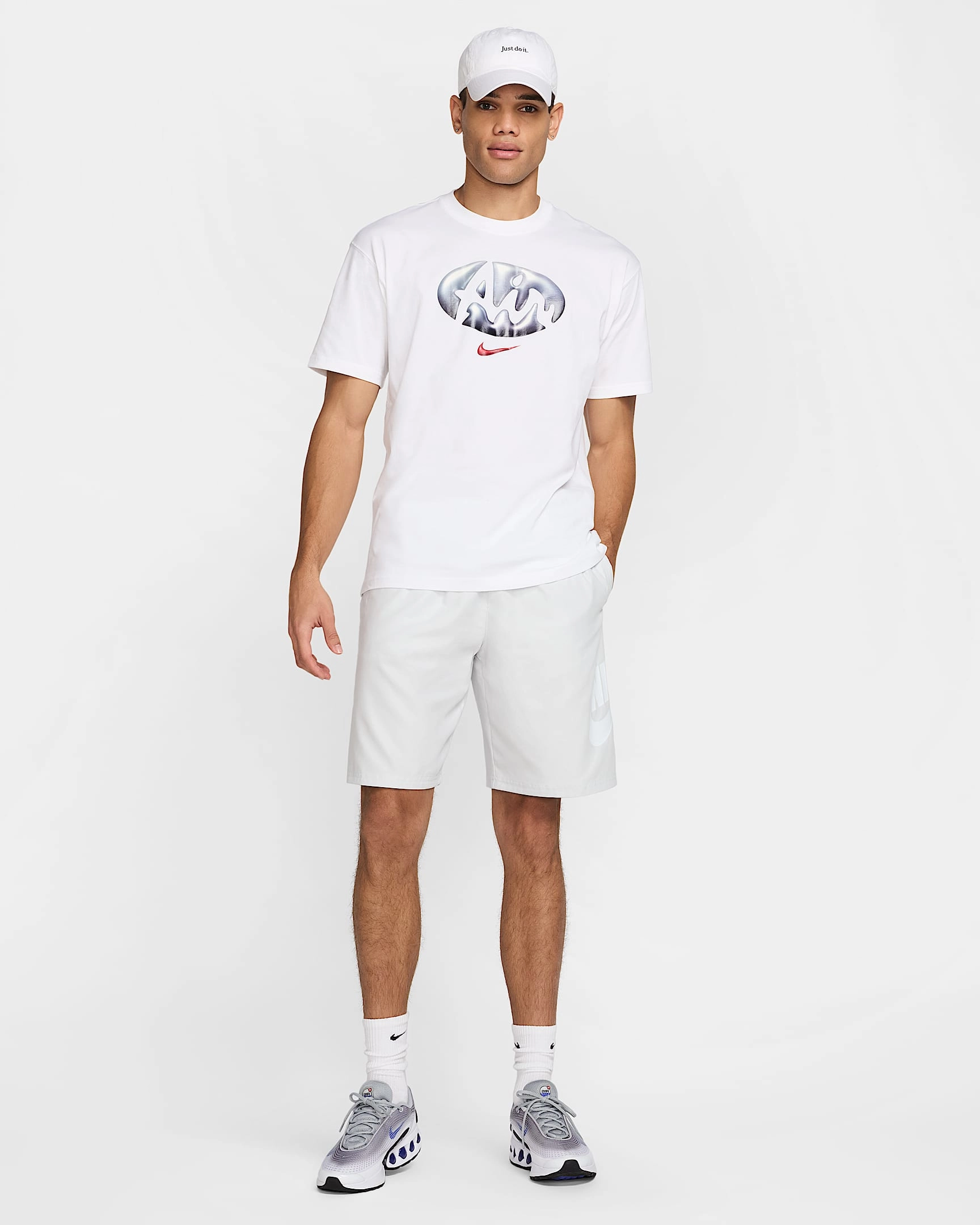 Élégance Nike Max90 : T-Shirt Homme, Style Dynamique.
