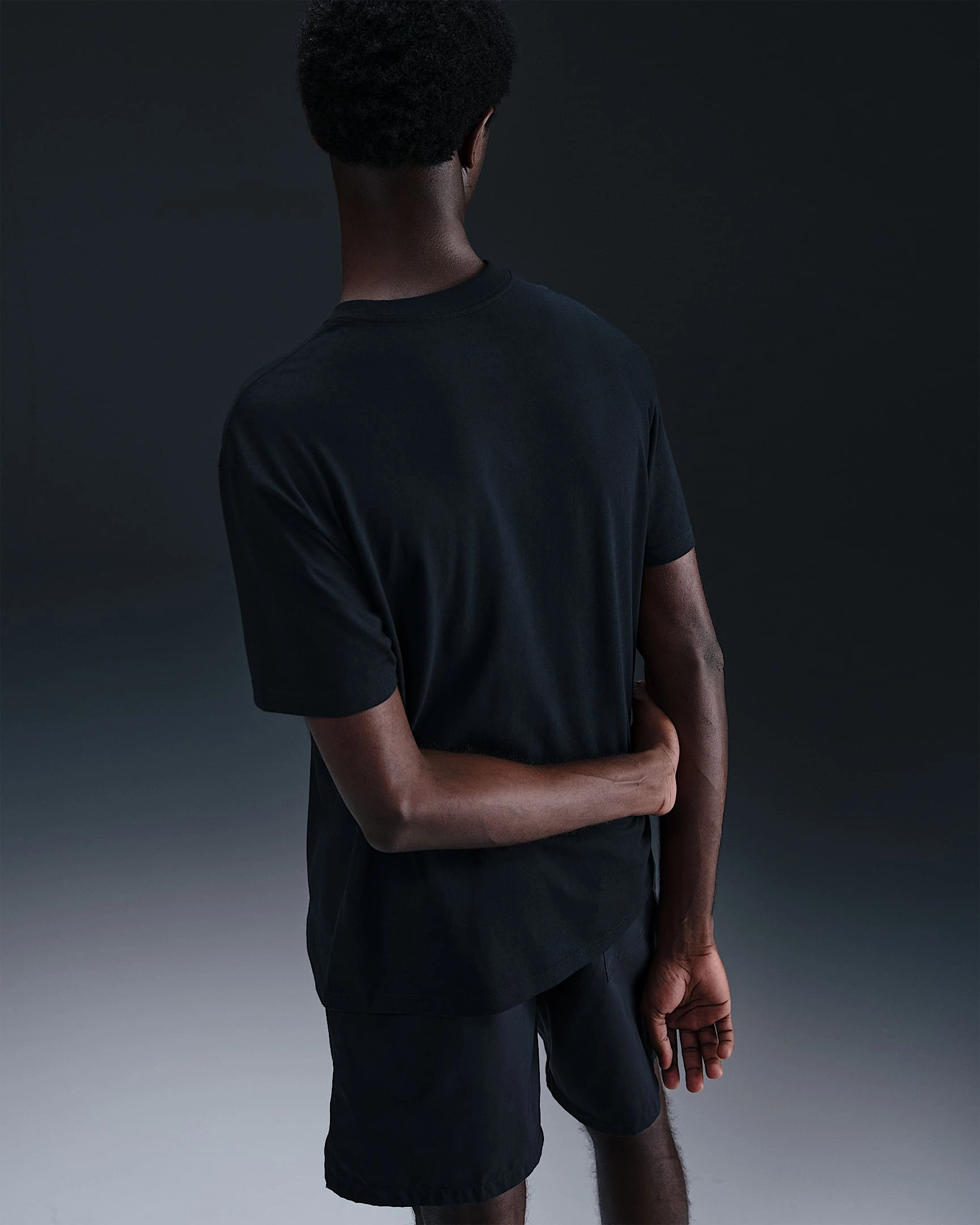 "L'Élégance de Caitlin Clark : T-shirt Nike Basketball Performance"